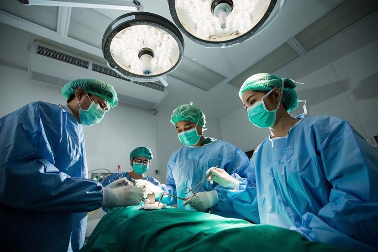 How to Become a General Surgeon in India